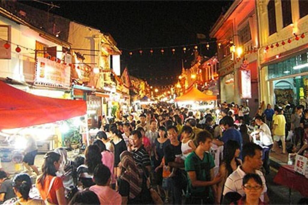 Villa Joti'S Oasis Chinatown à Malacca Extérieur photo