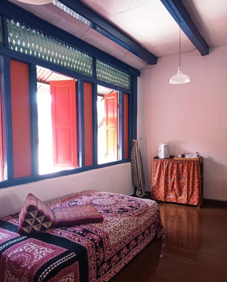 Villa Joti'S Oasis Chinatown à Malacca Extérieur photo