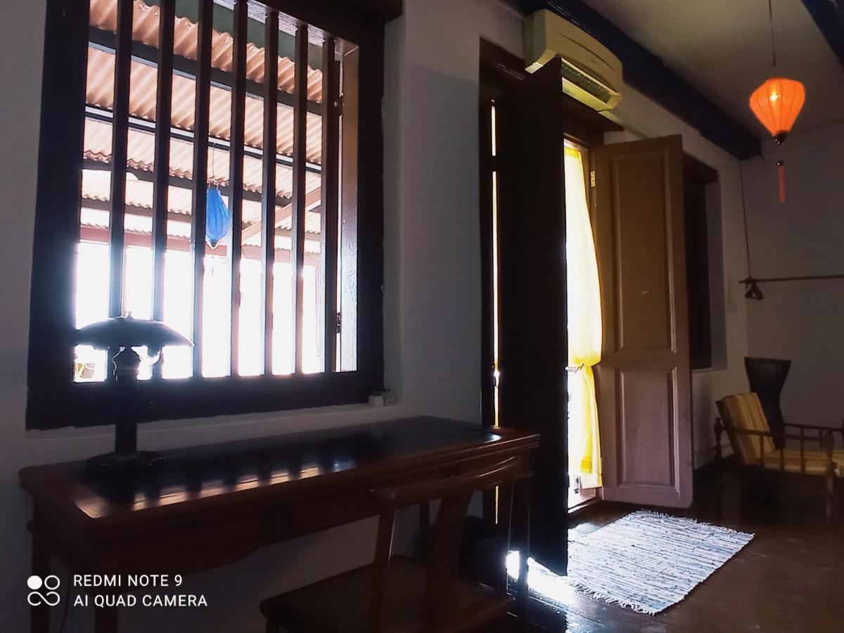 Villa Joti'S Oasis Chinatown à Malacca Extérieur photo