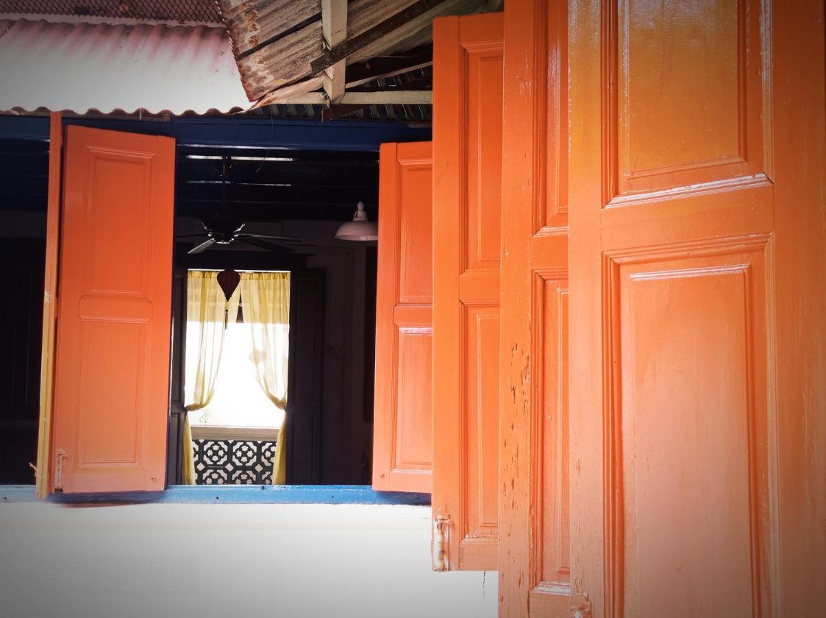 Villa Joti'S Oasis Chinatown à Malacca Extérieur photo